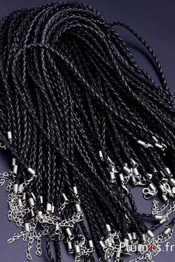 Collier en polyestère - longueur 45 cm - noir